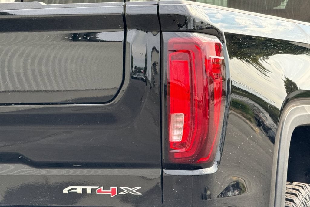 2026 GMC Sierra 1500 AT4X - Photo 27