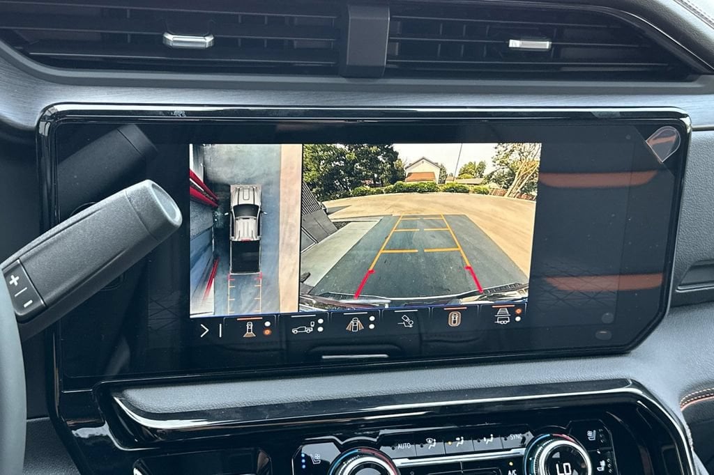 2026 GMC Sierra 3500HD AT4 - Photo 17
