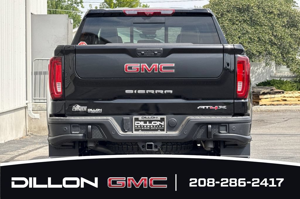 2026 GMC Sierra 1500 AT4X - Photo 8