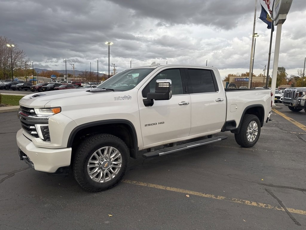 Used 2022 Chevrolet Silverado 2500 HD High Country Truck