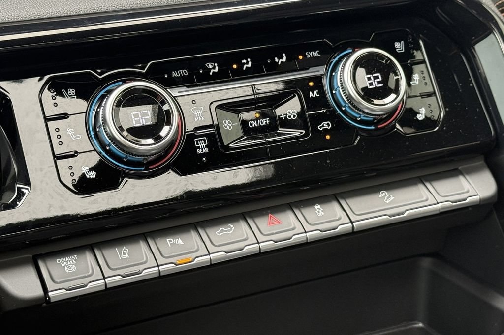 2026 GMC Sierra 2500HD AT4 - Photo 20