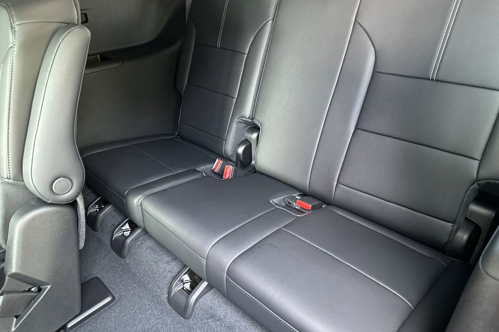 2025 GMC Acadia Elevation - Photo 12