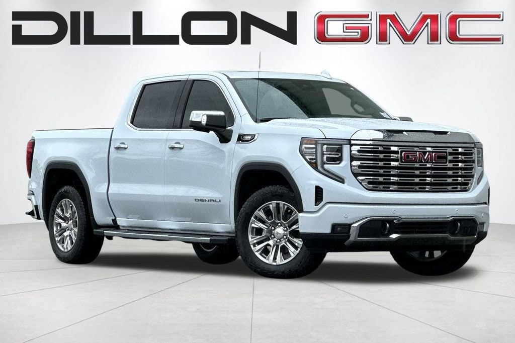 2026 GMC Sierra 4WD Crew Cab Short Box Denali's photo