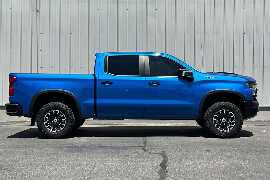 2023 Chevrolet Silverado 1500 ZR2 photo 3
