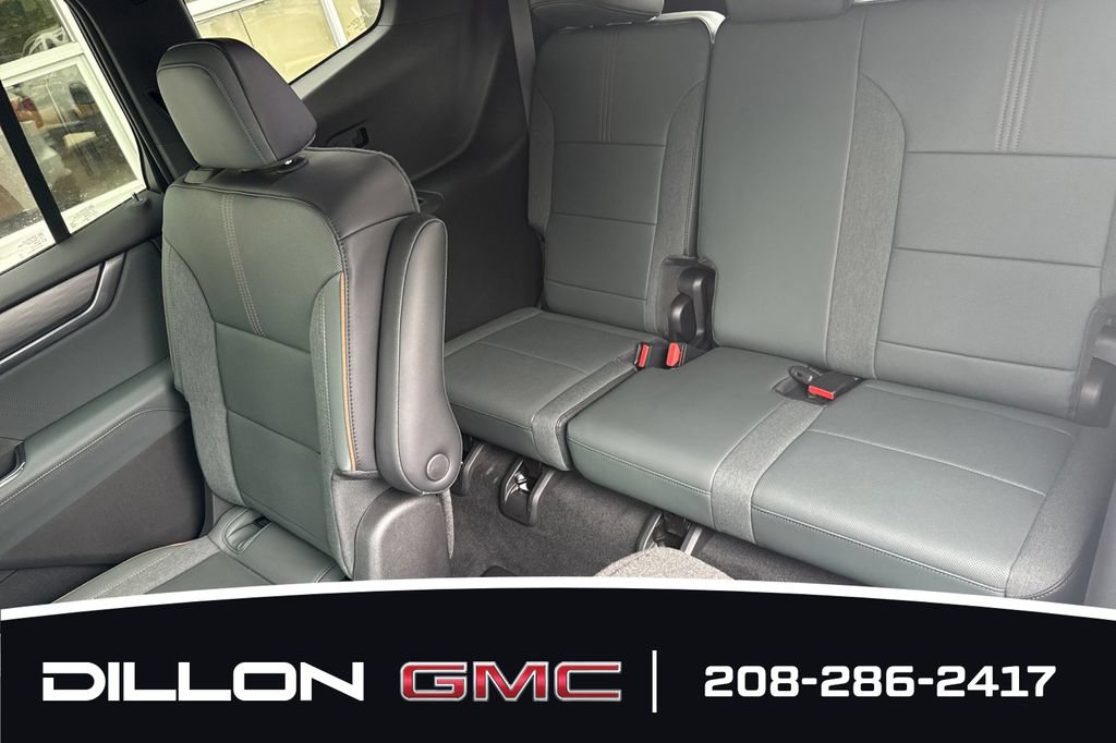 2026 GMC Acadia AT4 - Photo 15
