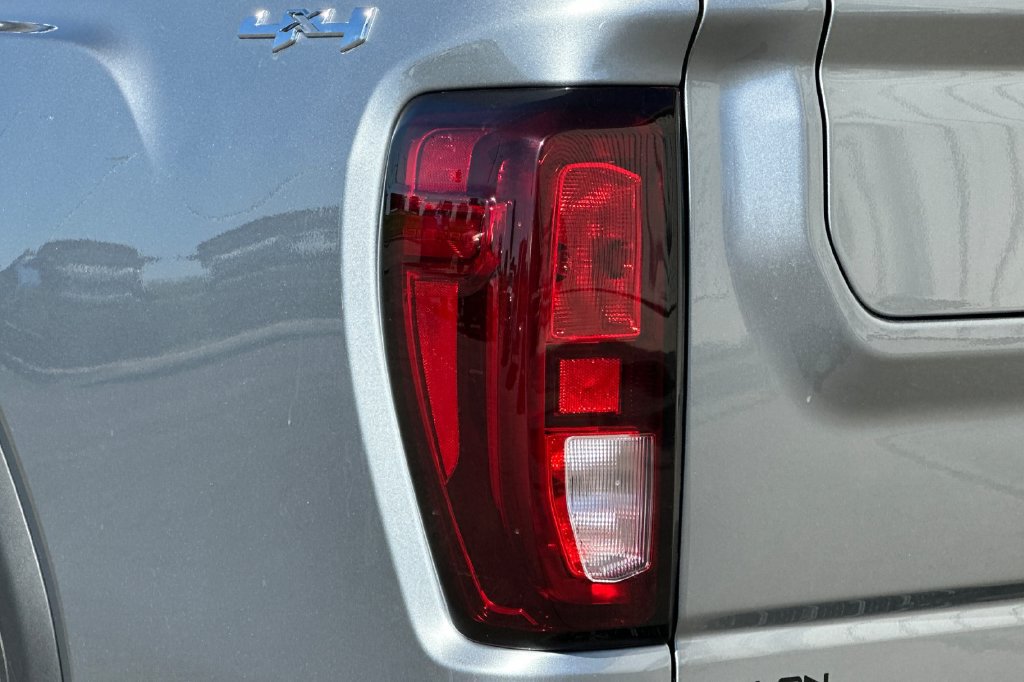 2026 GMC Sierra 3500HD SLE - Photo 26
