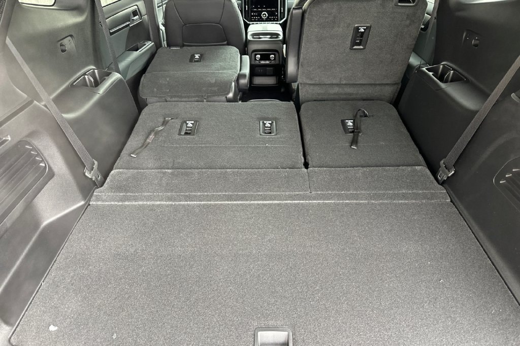 2026 GMC Acadia AT4 - Photo 14