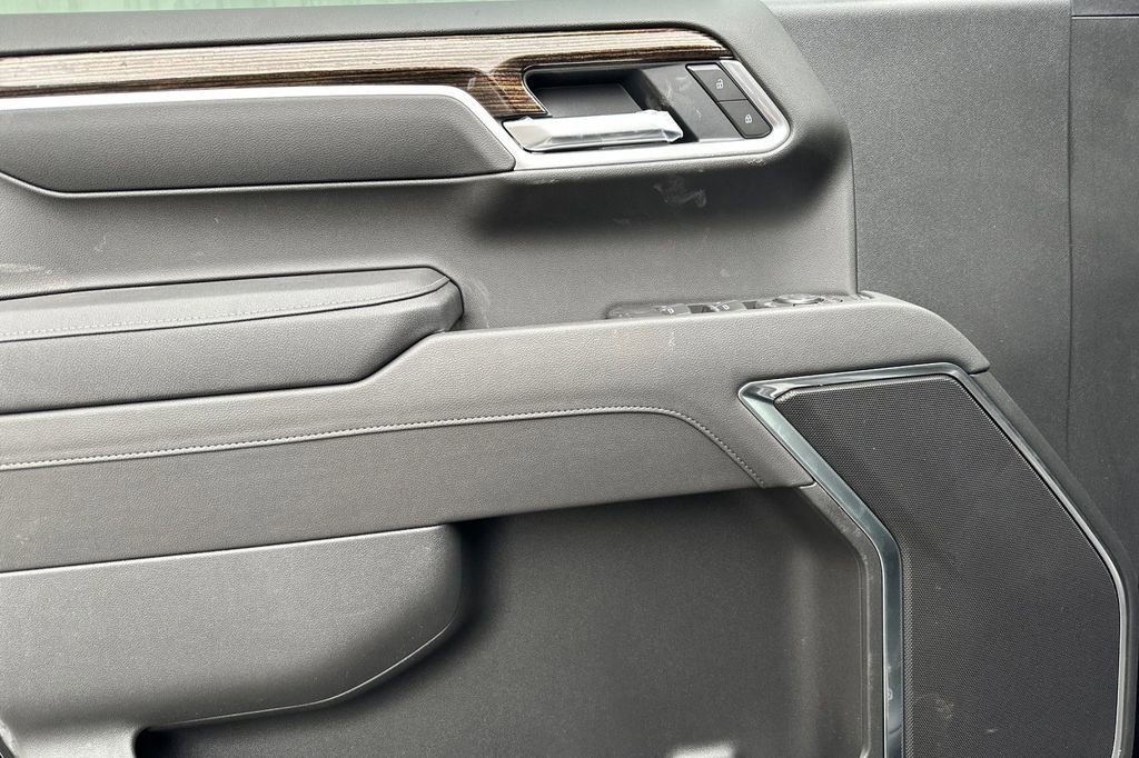 2025 GMC Sierra 1500 SLE - Photo 8