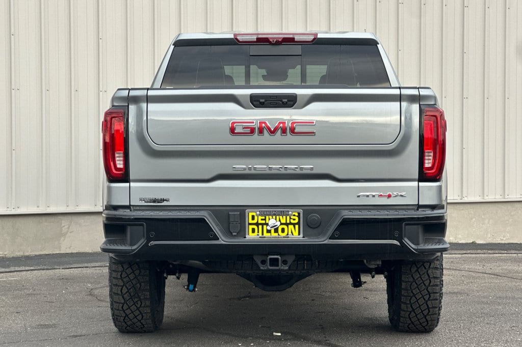 2026 GMC Sierra 1500 AT4X - Photo 8