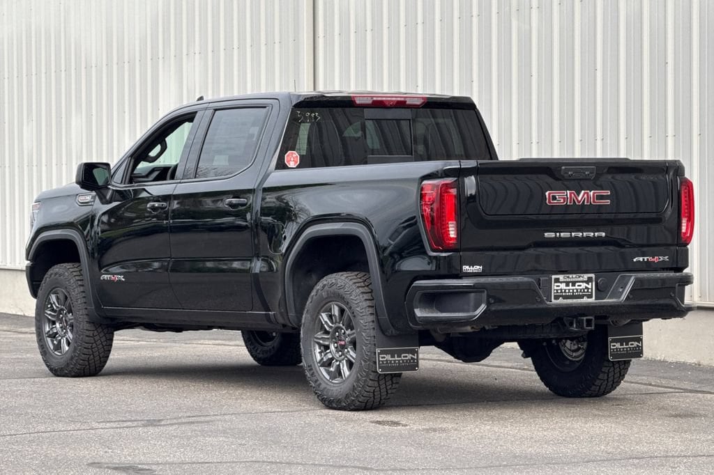 2026 GMC Sierra 1500 AT4X - Photo 9