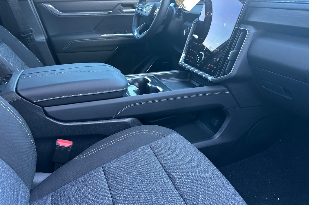 2026 GMC Acadia Elevation - Photo 15