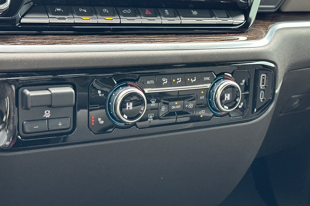 2026 GMC Sierra 1500 SLE - Photo 17