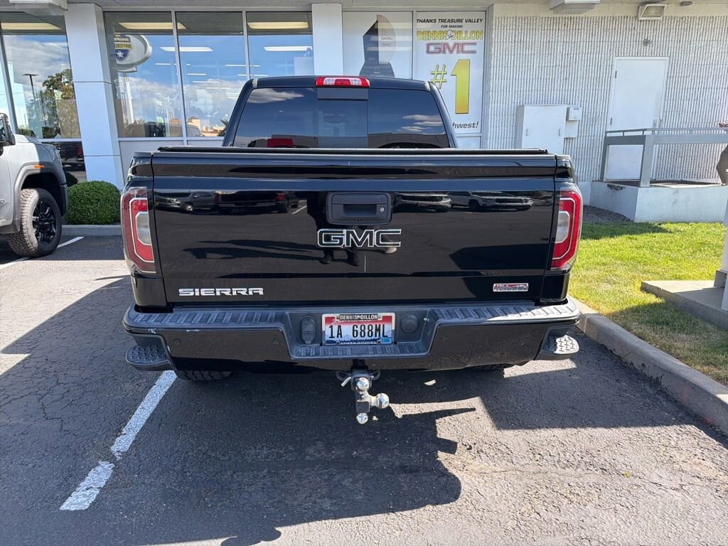 Used 2017 GMC Sierra 1500 SLT Truck