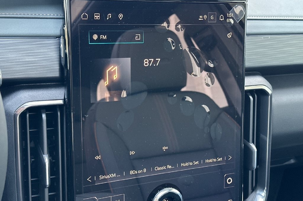 2026 GMC Acadia AT4 - Photo 17