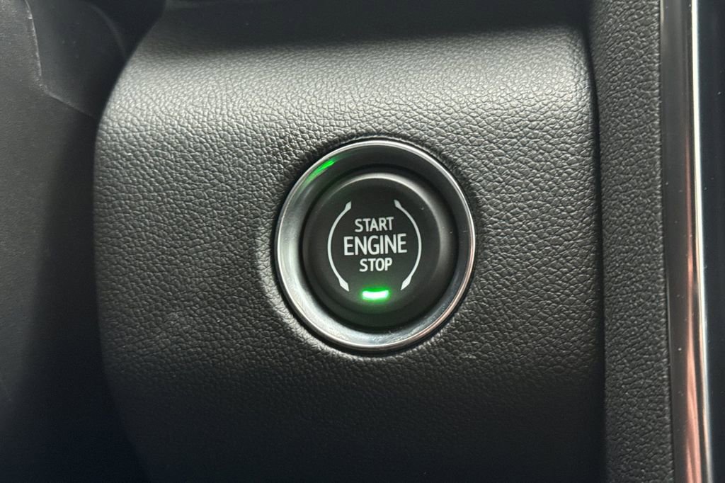 2026 GMC Acadia AT4 - Photo 21