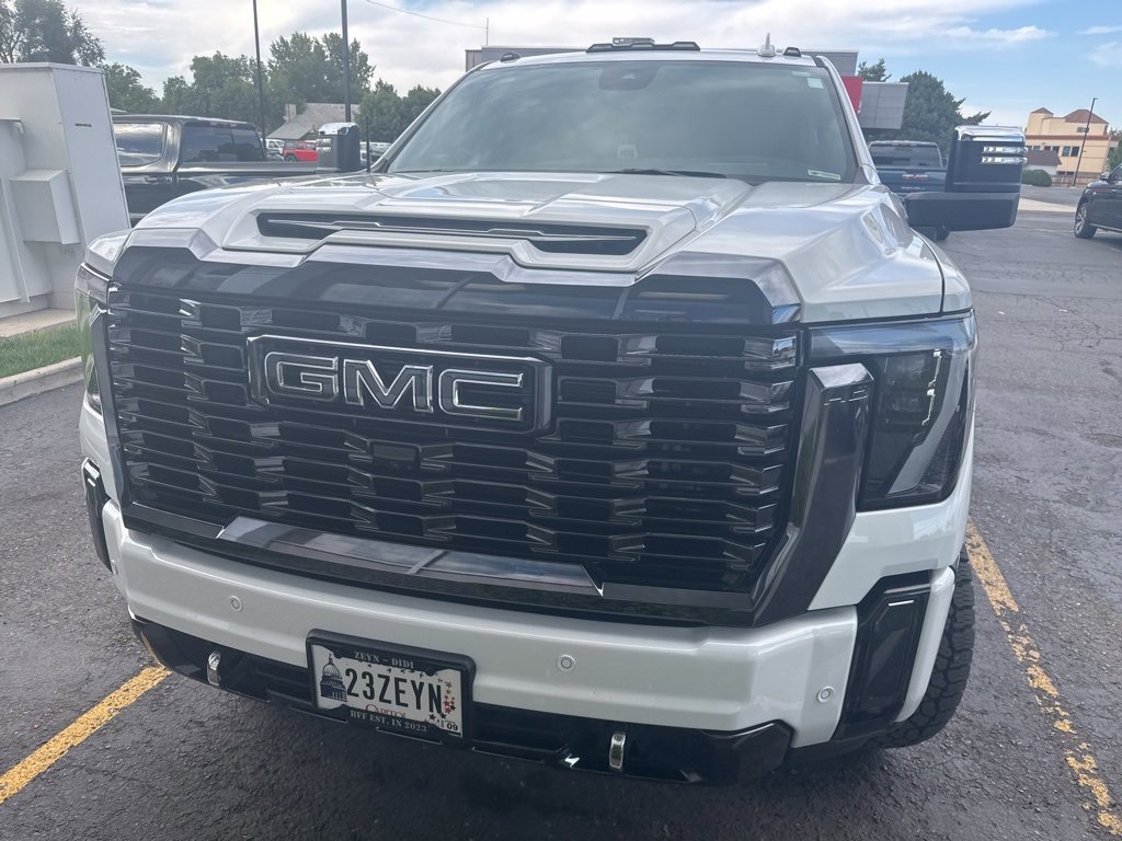 2024 Gmc Sierra 2500 HD Denali Ultimate photo 2