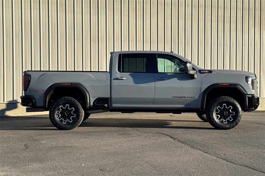 Used 2025 GMC Sierra 2500 HD AT4X Truck