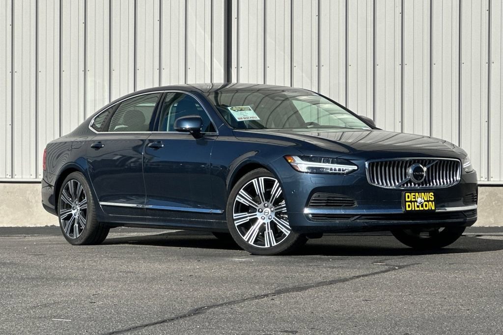 Used 2024 Volvo S90 Recharge Plug-In Hybr T8 Ultimate