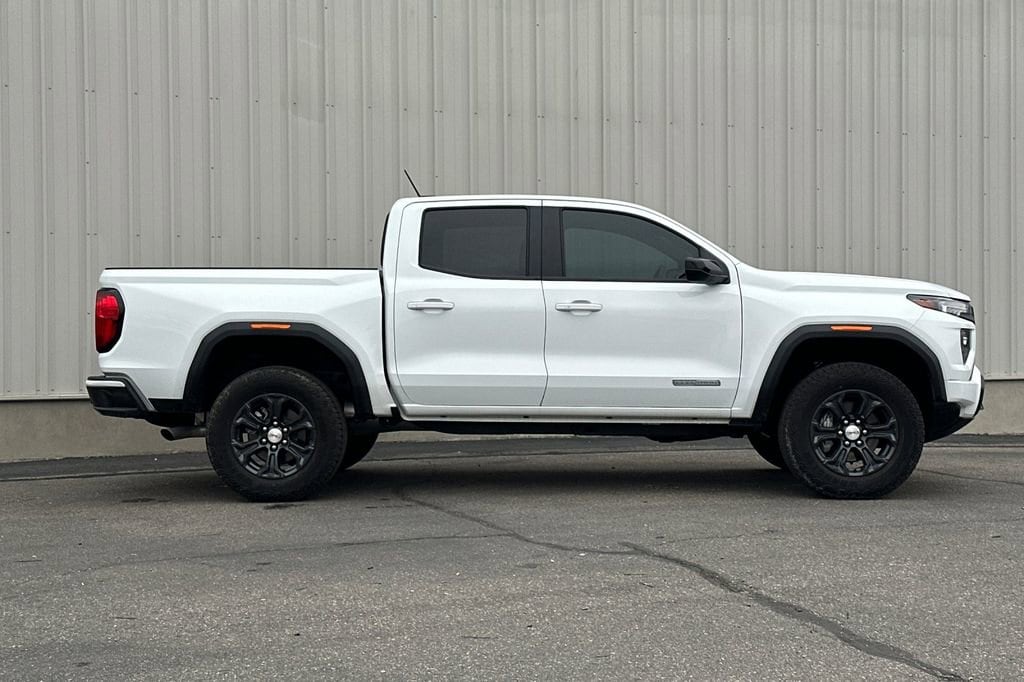 Used 2024 GMC Canyon Elevation Truck