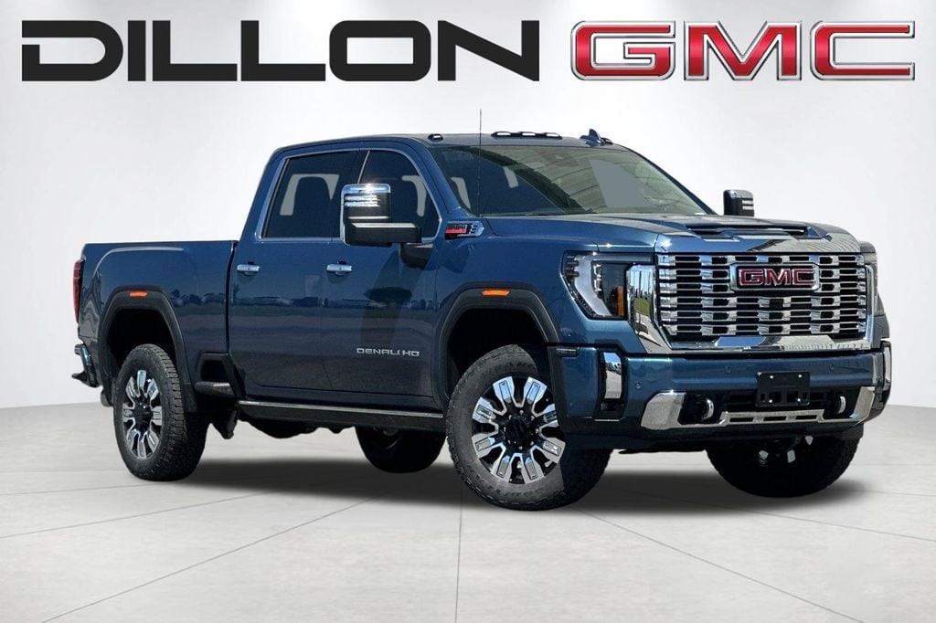 2026 GMC Sierra 4WD Crew Cab Standard Box Denali's photo