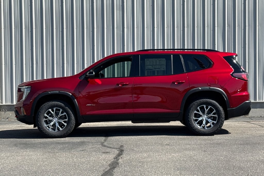 2026 GMC Acadia AT4 - Photo 9
