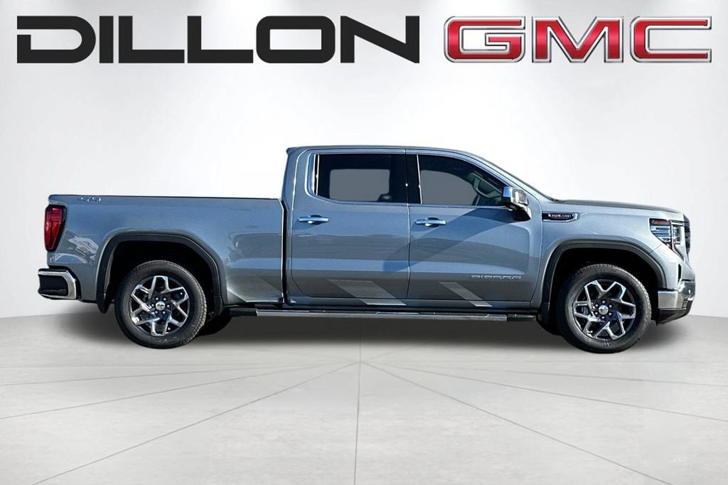 2026 GMC Sierra 1500 SLT - Photo 3