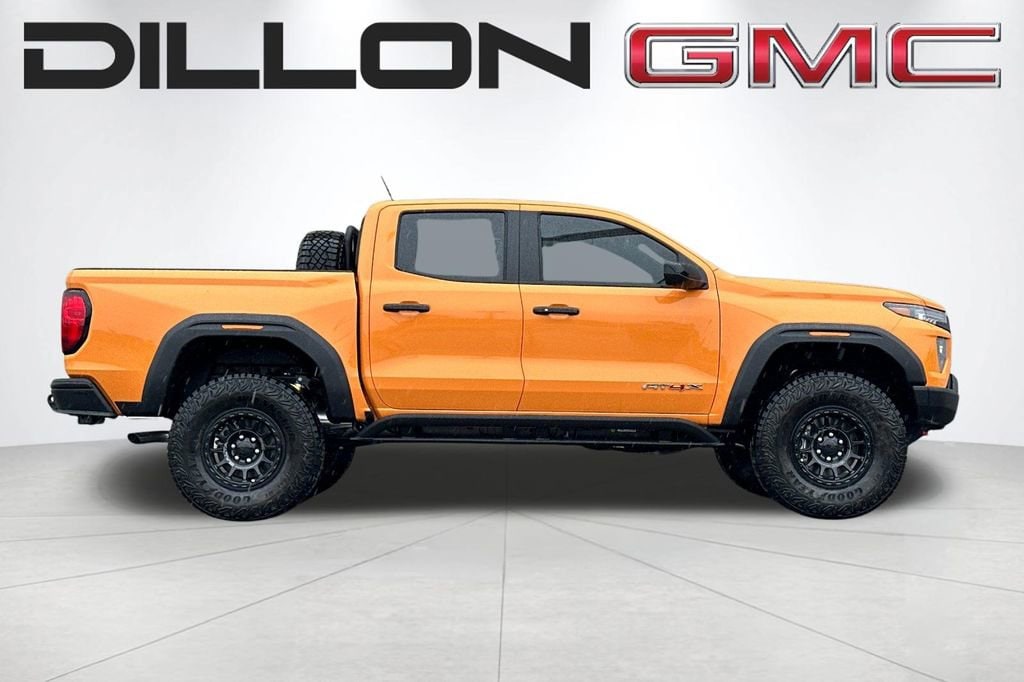 2026 GMC Canyon AT4X - Photo 3