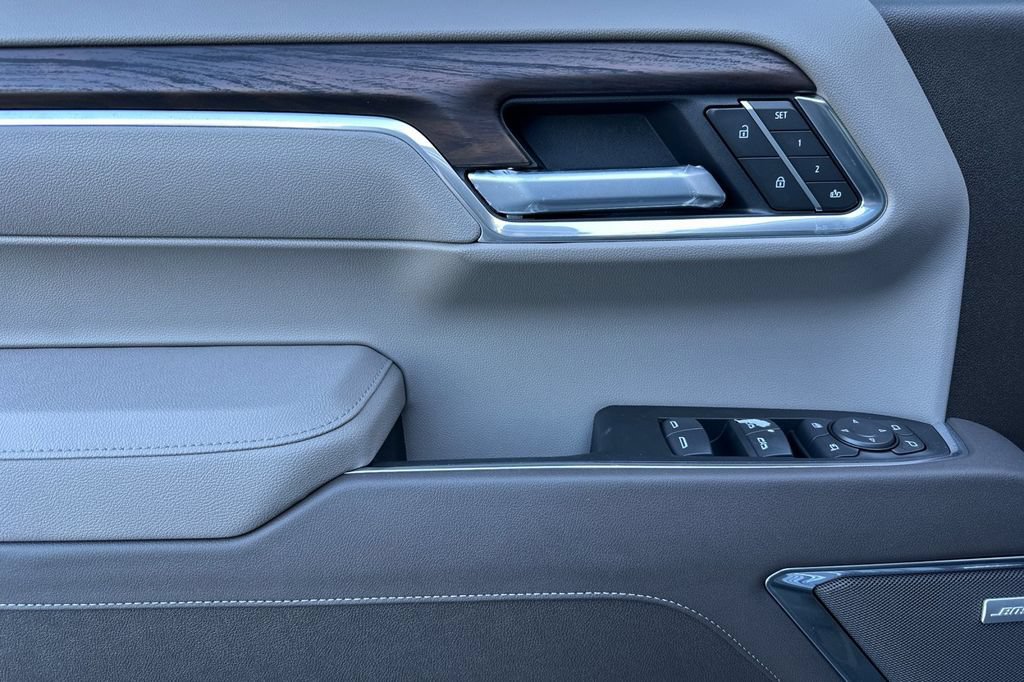 2026 GMC Sierra 1500 SLT - Photo 11