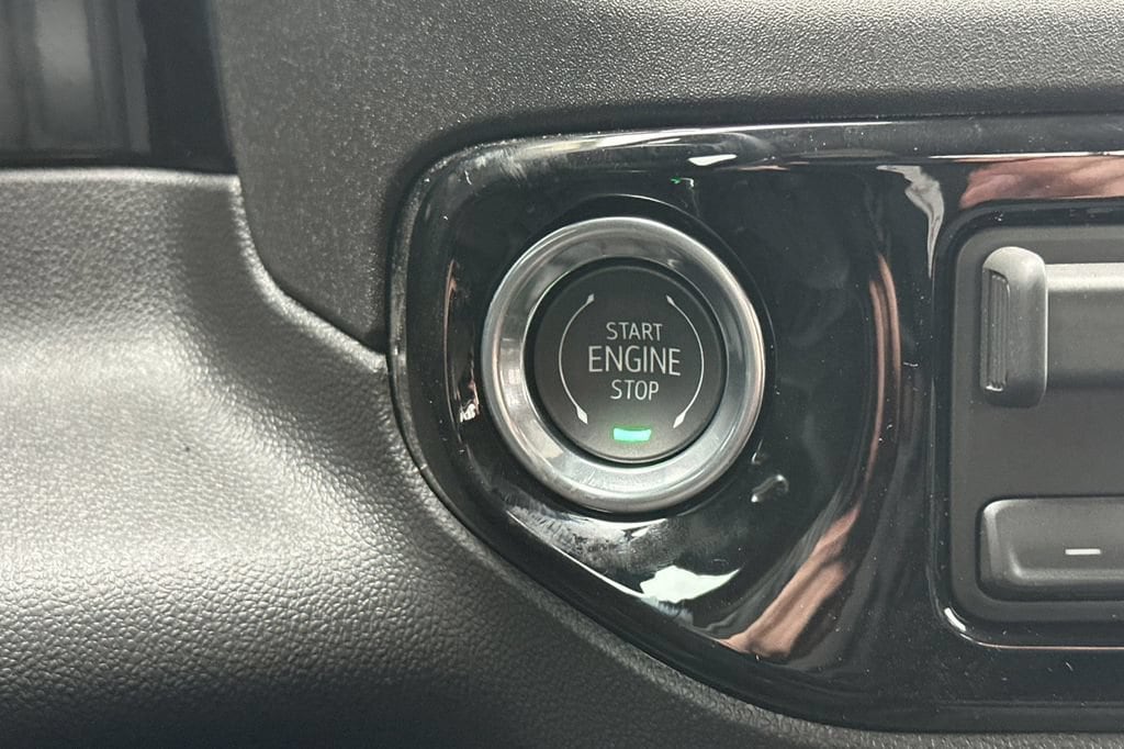 2026 GMC Sierra 1500 SLE - Photo 18