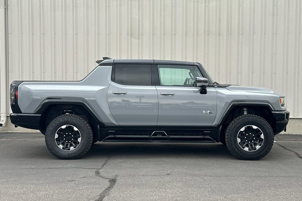 New 2025 GMC HUMMER EV Pickup 3X Truck
