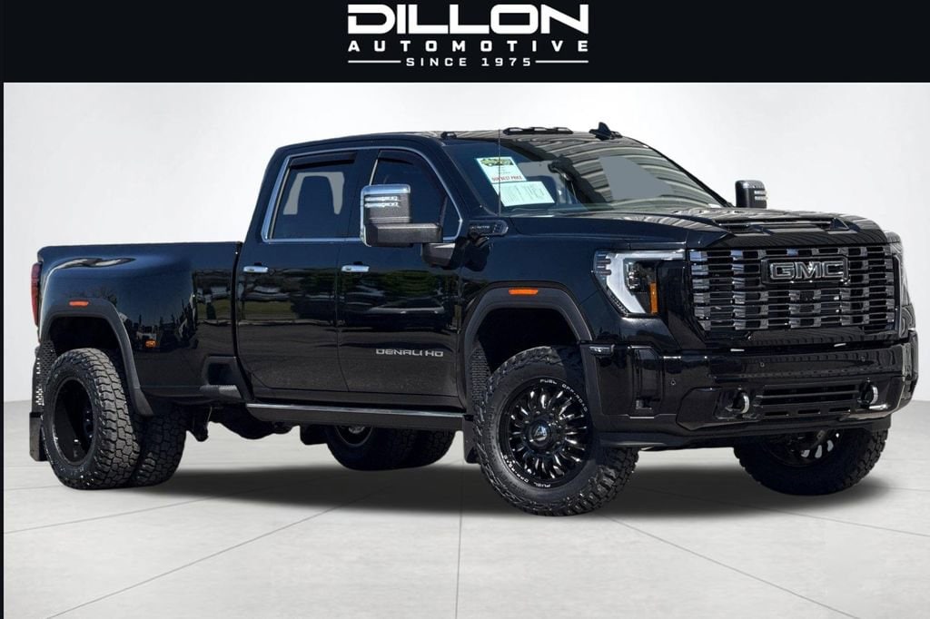 2026 GMC Sierra 4WD Crew Cab LB DRW Denali Ultimate's photo