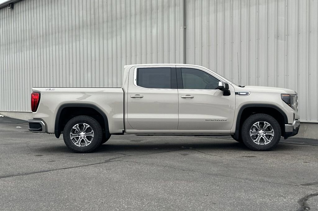 New 2026 GMC Sierra 1500 SLE Truck