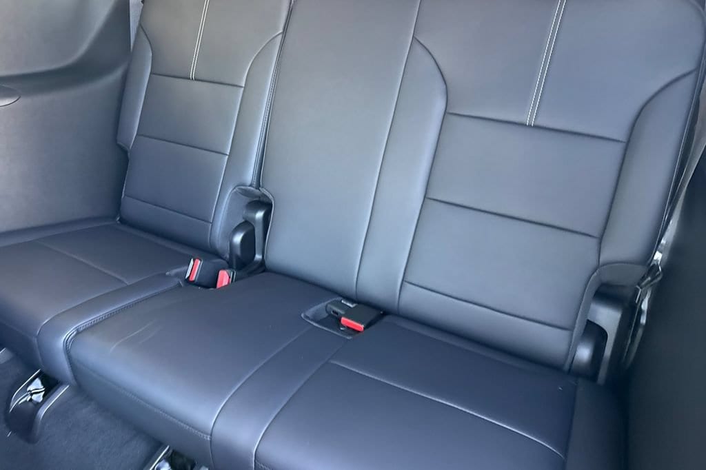 2027 GMC Acadia Elevation - Photo 16