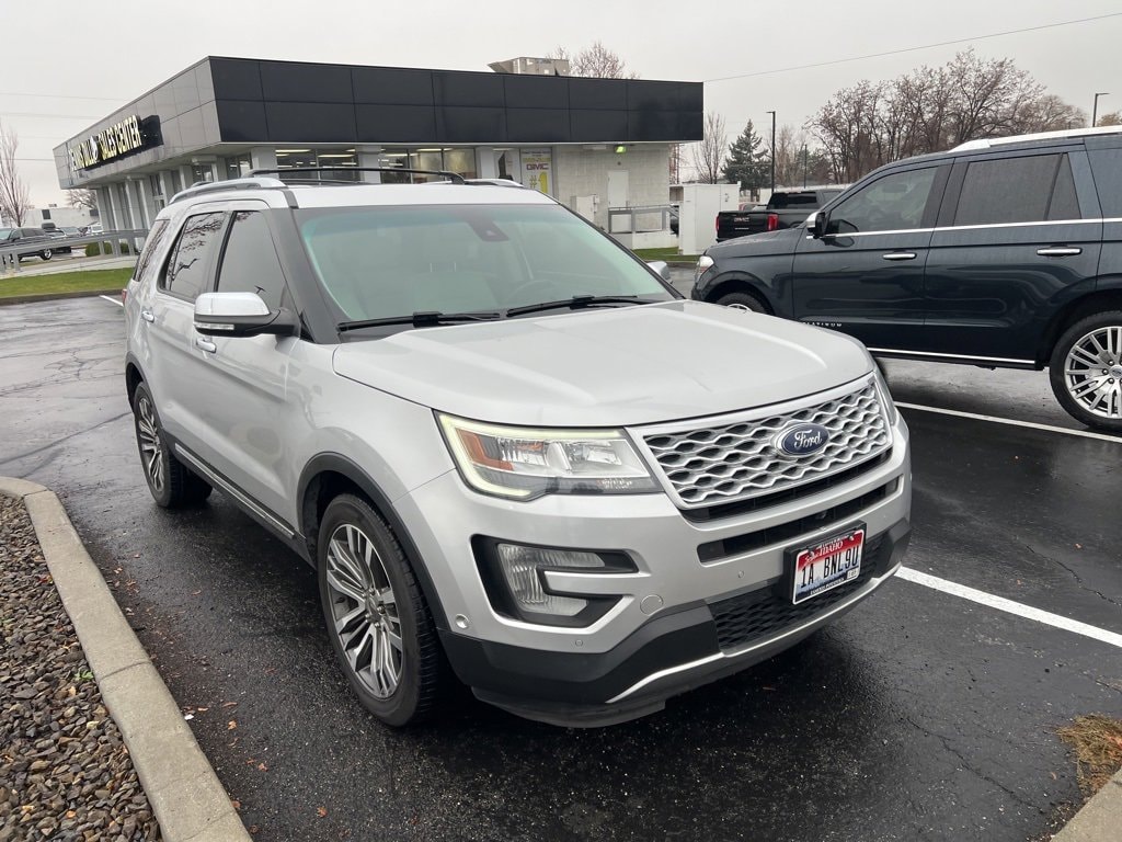 2017 Ford Explorer Platinum