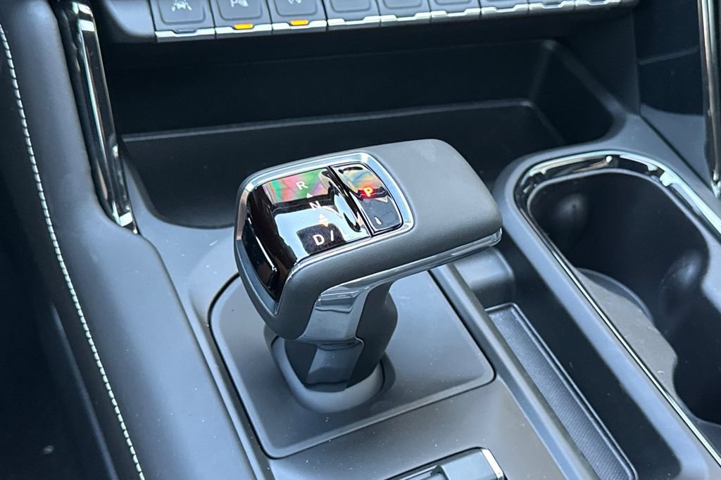 2026 GMC Sierra 1500 AT4X - Photo 23