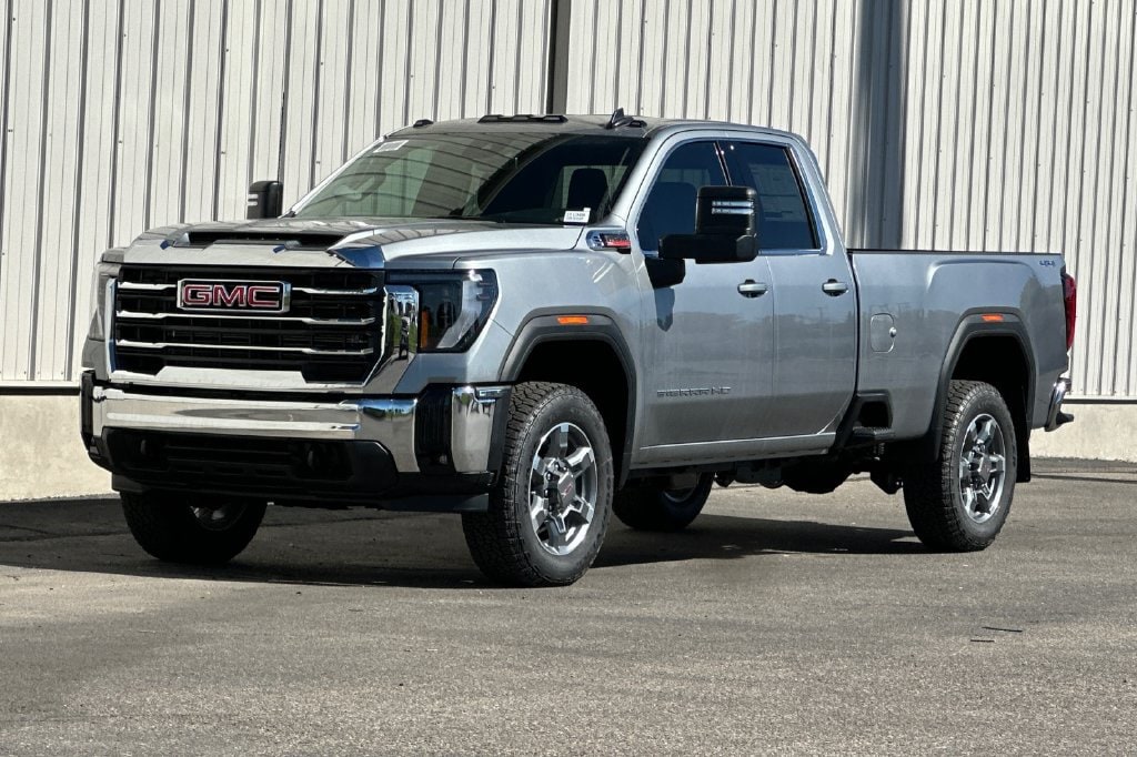 2026 GMC Sierra 3500HD SLE - Photo 11