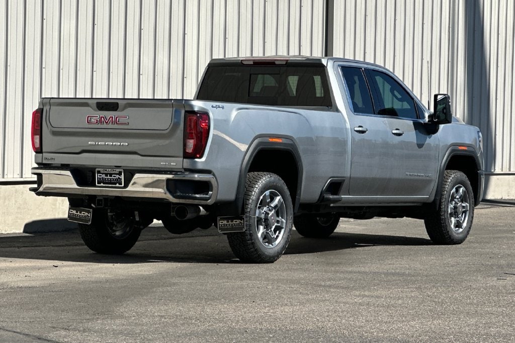 2026 GMC Sierra 3500HD SLE - Photo 7