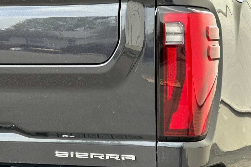 2026 GMC Sierra 2500HD Denali Ultimate - Photo 24