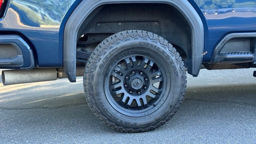 Used 2020 GMC Sierra 2500 HD AT4 Truck