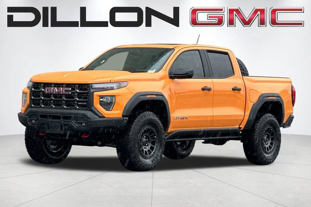 2026 GMC Canyon AT4X - Photo 8