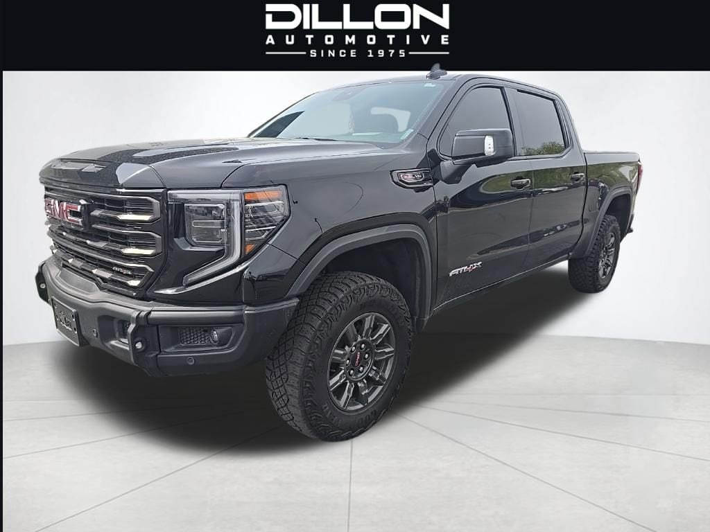 2024 GMC Sierra 4WD Crew Cab Short Box AT4X's photo