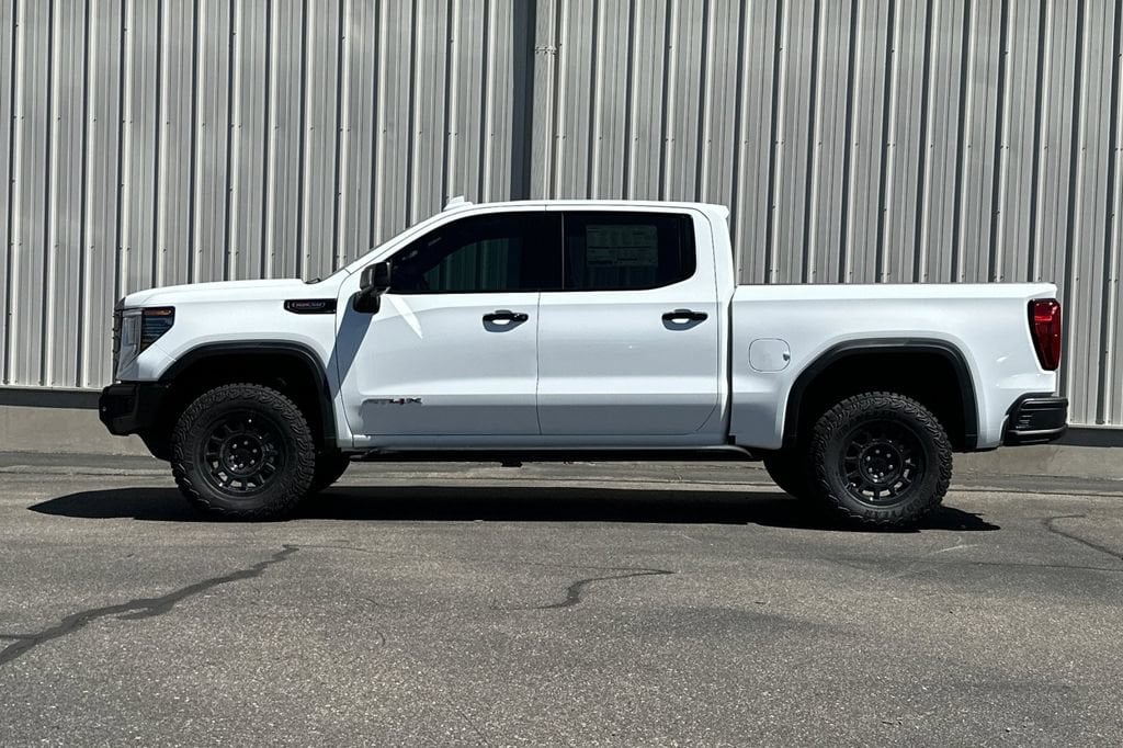 2026 GMC Sierra 1500 AT4X - Photo 10