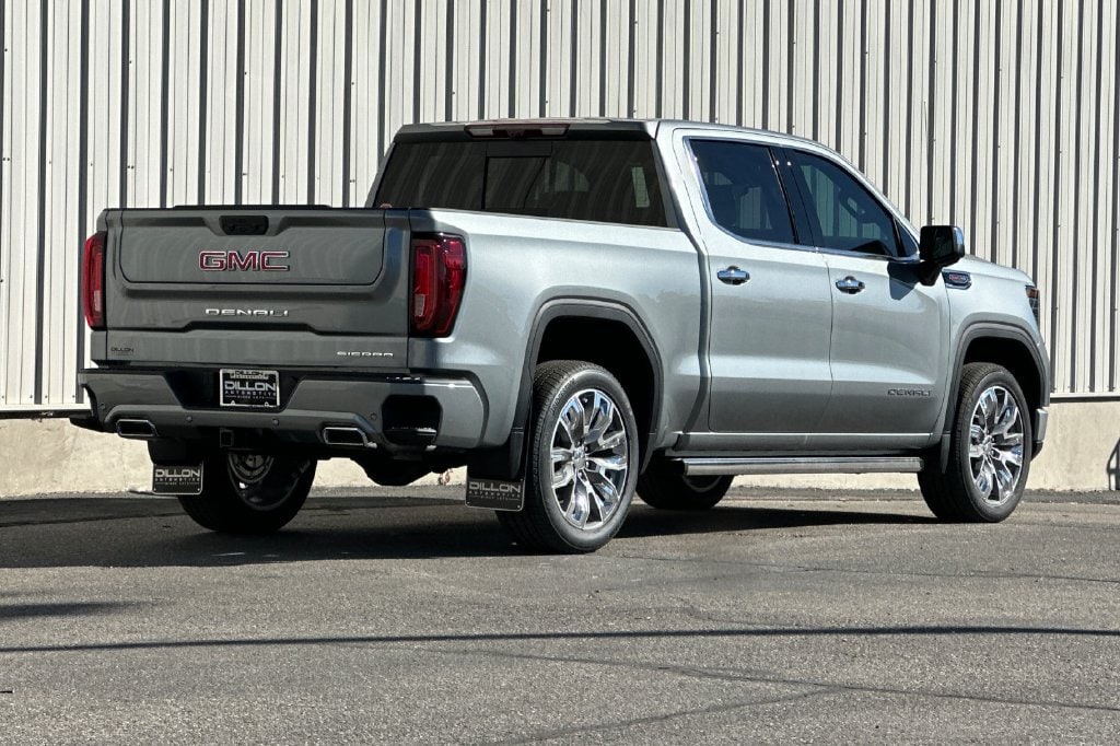 2026 GMC Sierra 1500 Denali - Photo 6
