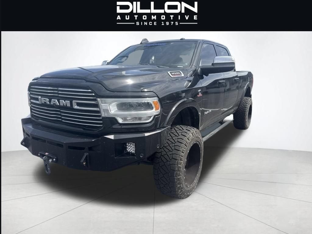2020 RAM 3500 Laramie 4X4 Crew Cab SWB's photo