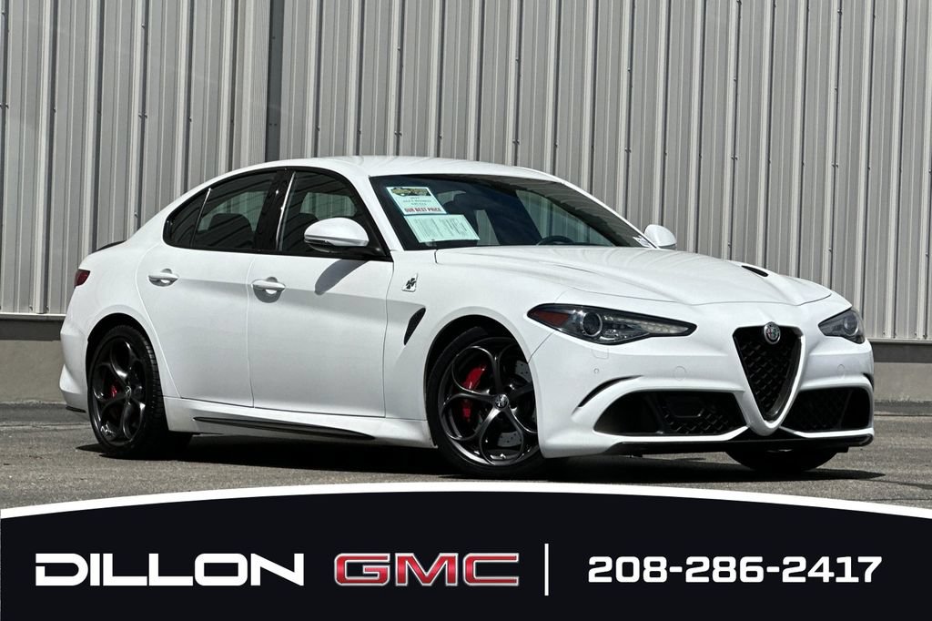 2017 Alfa Romeo Giulia Quadrifoglio - Photo 2