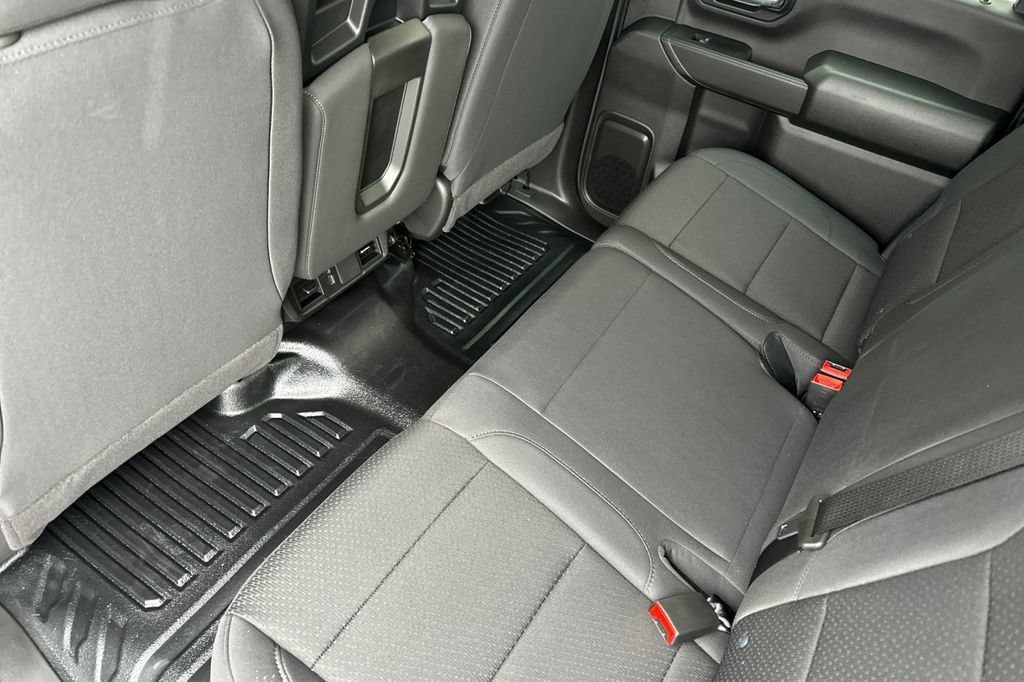 2026 GMC Sierra 2500HD Pro - Photo 11