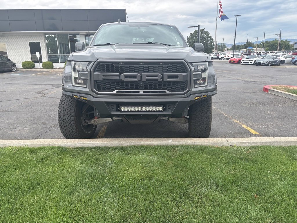 2020 Ford F-150 Raptor photo 4