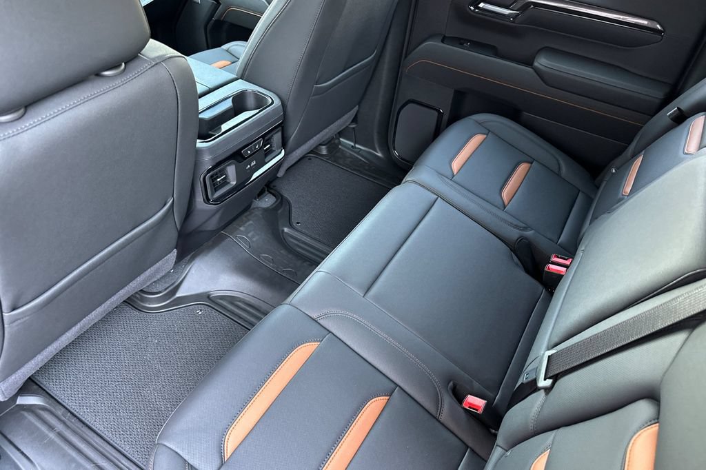 2026 GMC Sierra 1500 AT4 - Photo 14