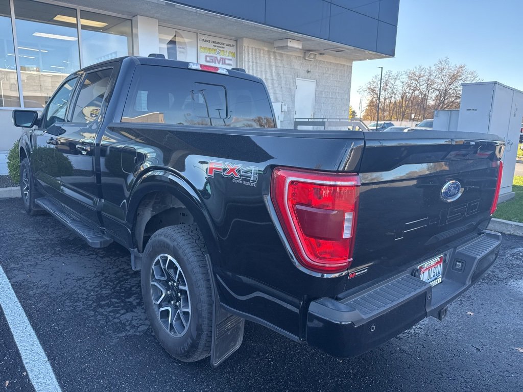 2023 Ford F-150 XLT photo 3