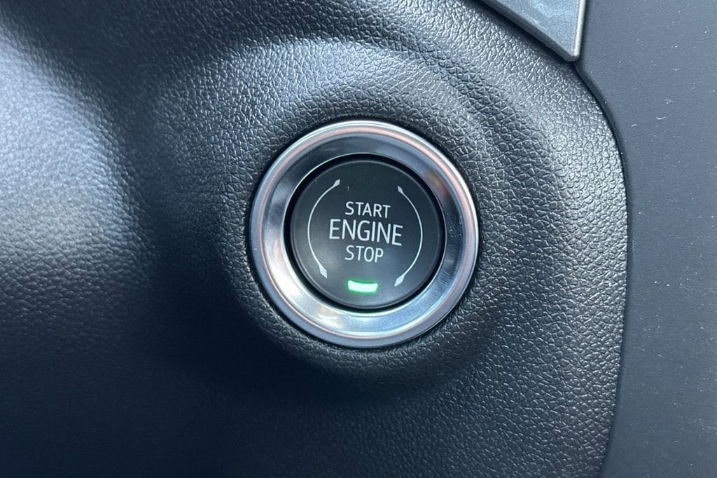 2025 GMC Sierra 2500HD Pro - Photo 16
